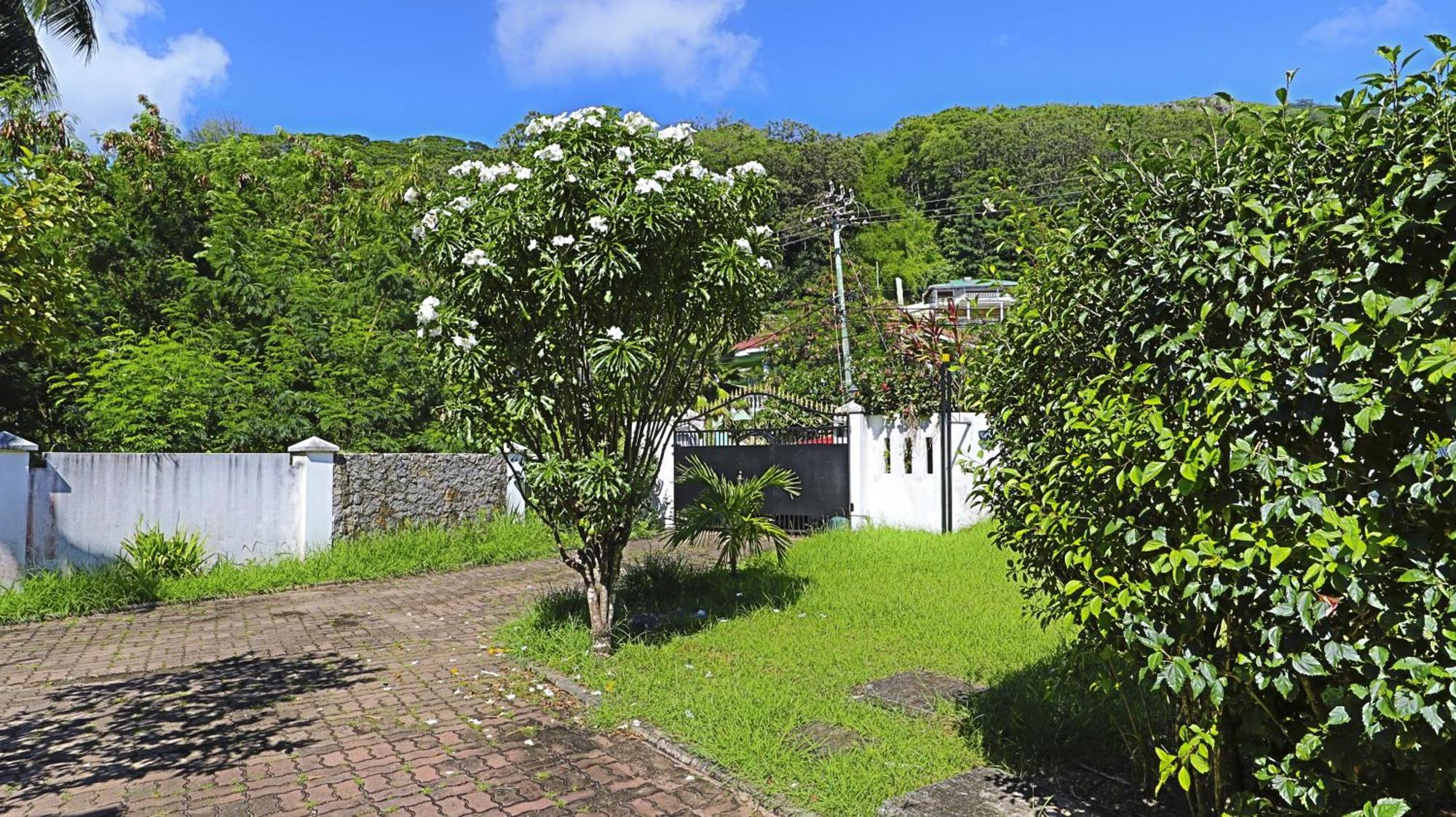View Beau Vallon (Mahe)